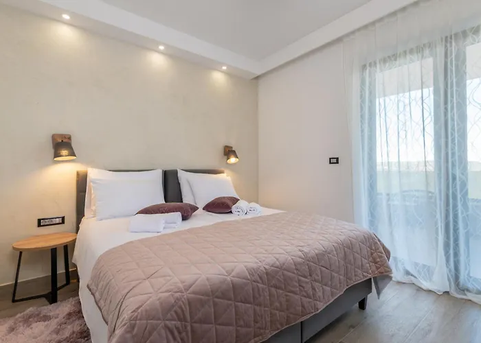 Callista Near Labin For 10 Persons With Kids Playground, Fitness And Heated Pool Villa Ruzici (Sveta Nedelja)