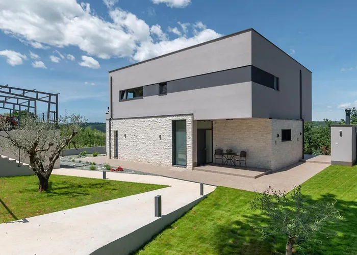 Callista Near Labin For 10 Persons With Kids Playground, Fitness And Heated Pool