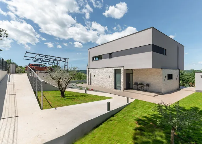 Callista Near Labin For 10 Persons With Kids Playground, Fitness And Heated Pool Villa Ruzici (Sveta Nedelja)