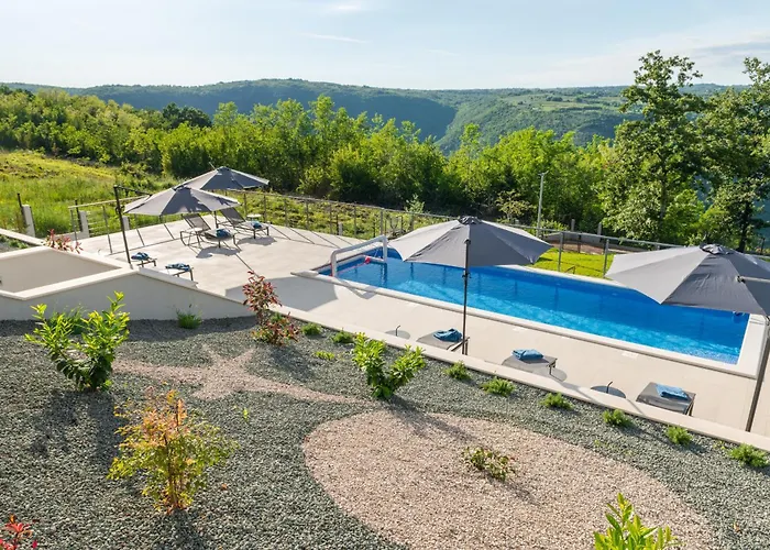 Villa Callista Near Labin For 10 Persons With Kids Playground, Fitness And Heated Pool Ruzici (Sveta Nedelja)